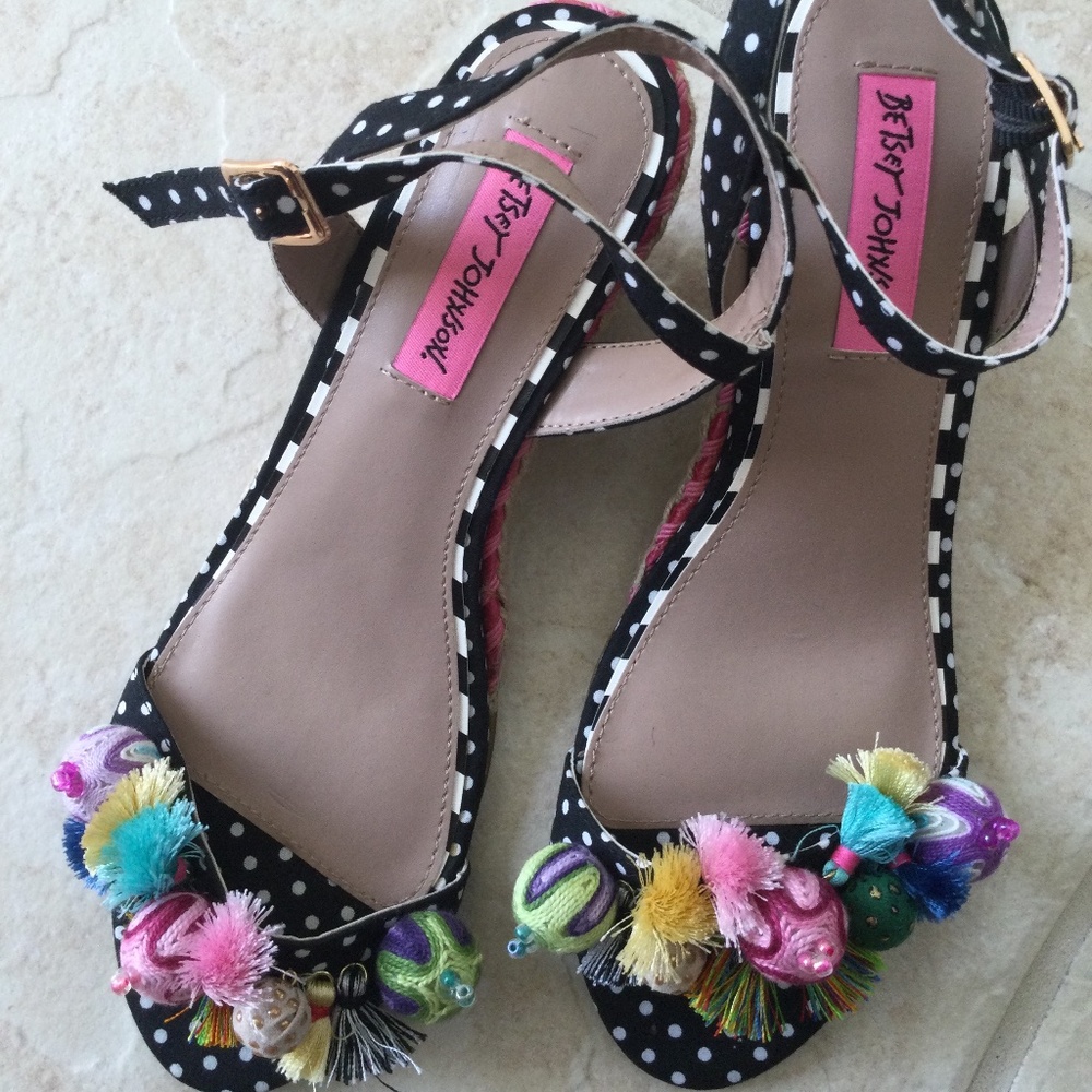 Betsy Johnson wedges